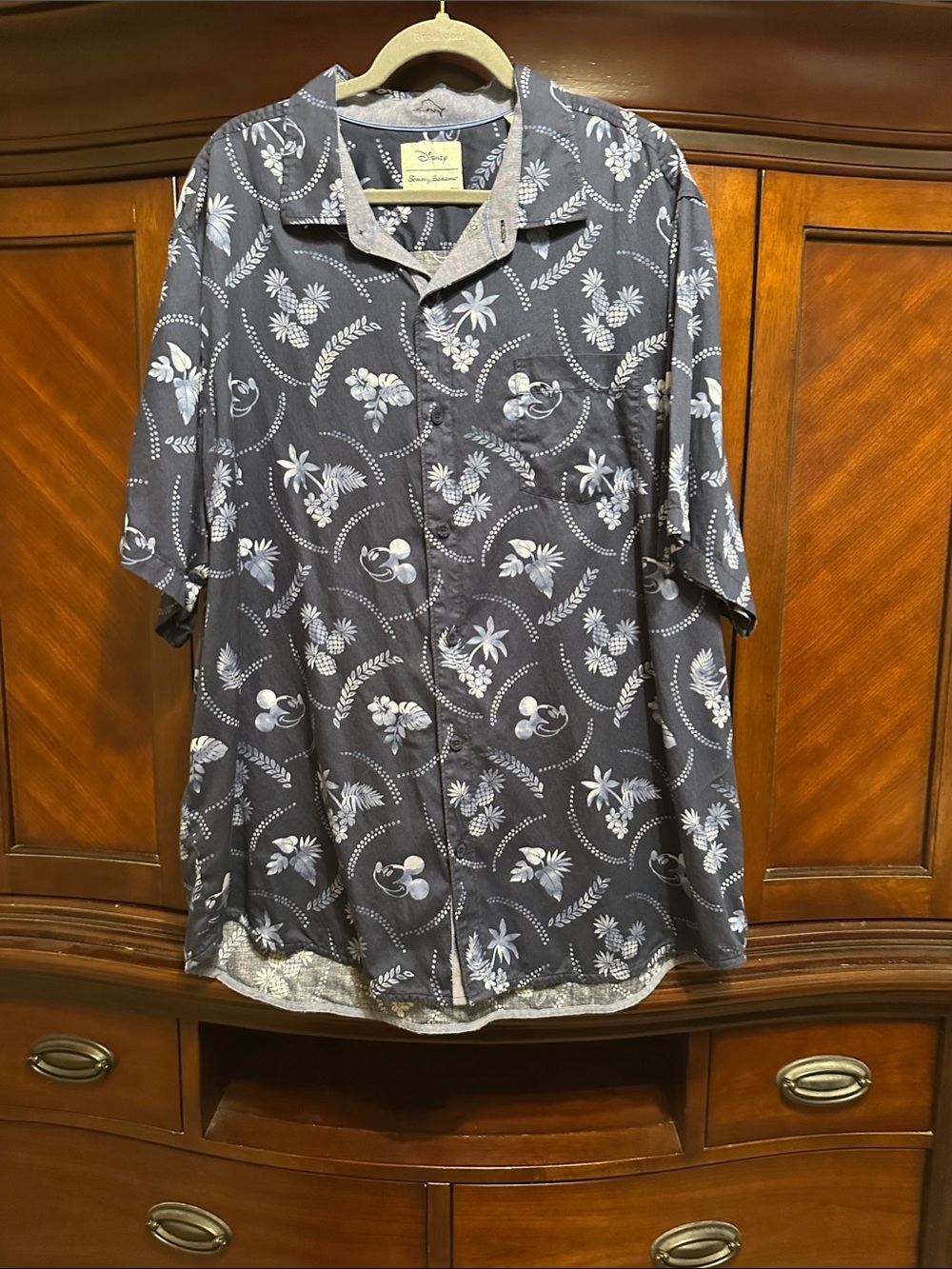 Tommy Bahama Disney Mickey Navy Blue Floral Short-Sleeve Camp Shirt